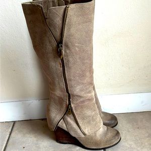 Fergie leather boots